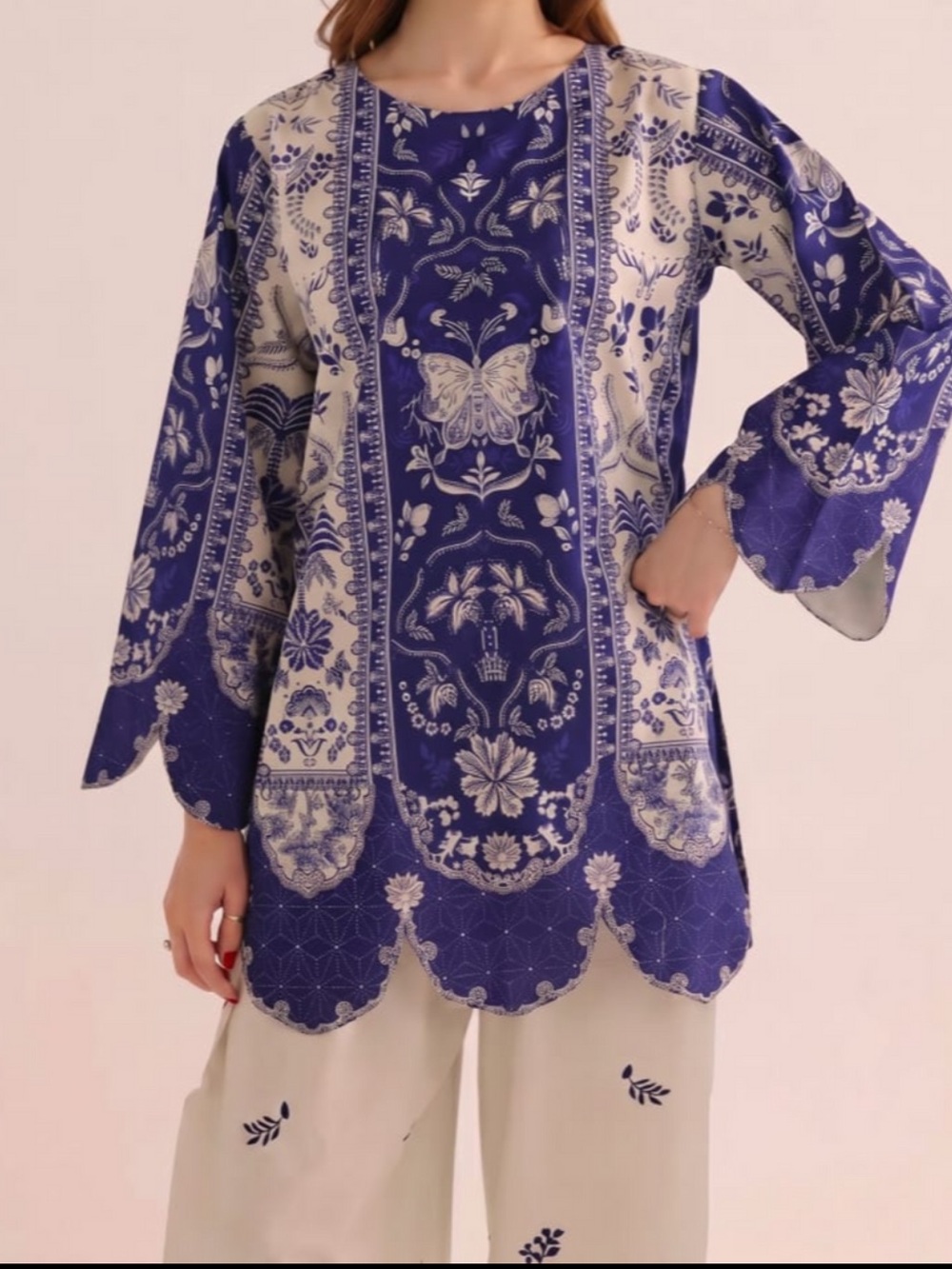Blue Floral Printed Women’s Tunic Top and pant set- Elegant Scallop Hem